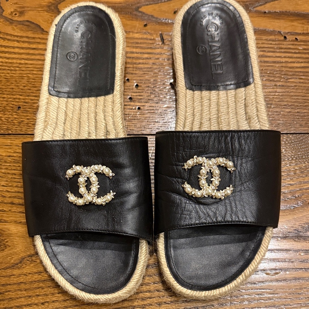 Chanel Black and Cream Women's Sandals - Picture 2 of 6